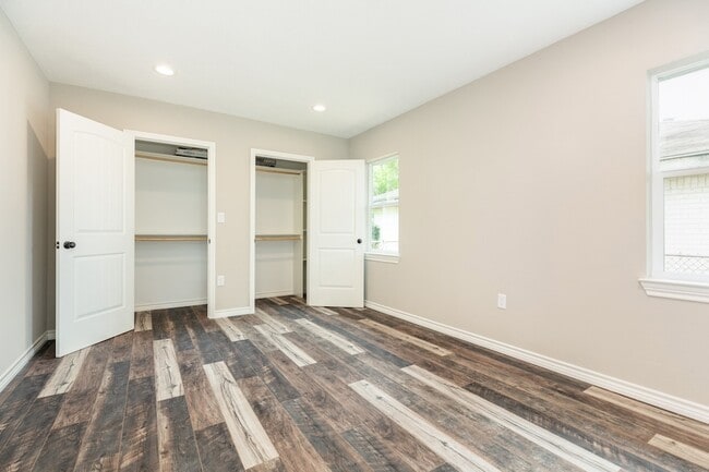 Building Photo - 1211 Kirsten St