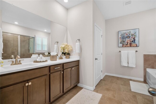 Building Photo - 32516 Osprey Peak Wy