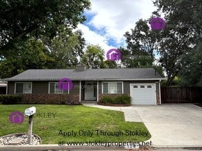 Building Photo - 158 Cameo Dr