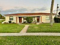 Building Photo - 24 Oriole Cir