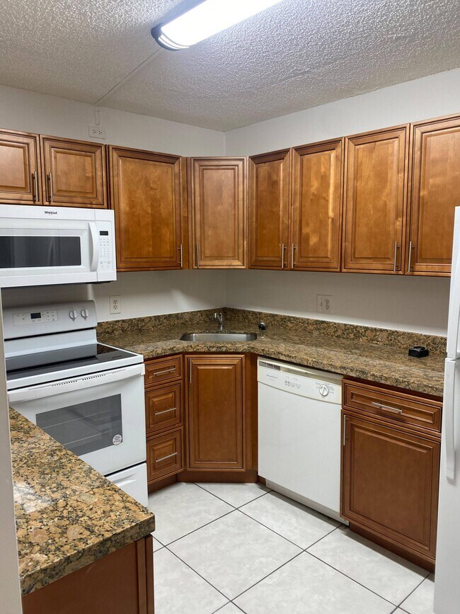 Building Photo - 4709 Sable Pine Cir