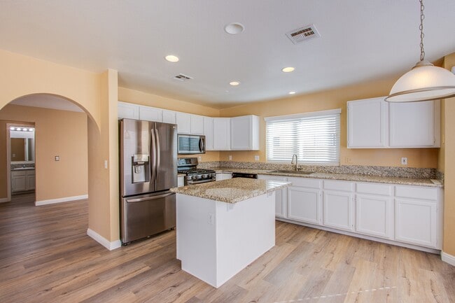 Building Photo - 8313 Eugene Grayson Ct