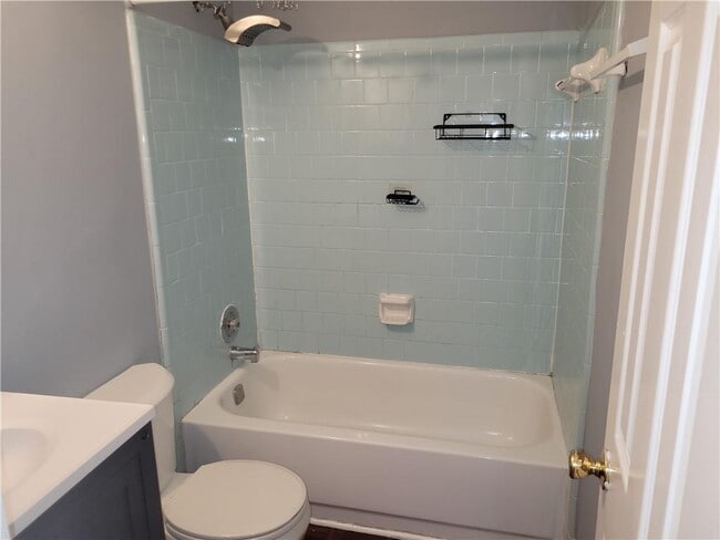 Building Photo - 457 Prince of Wales