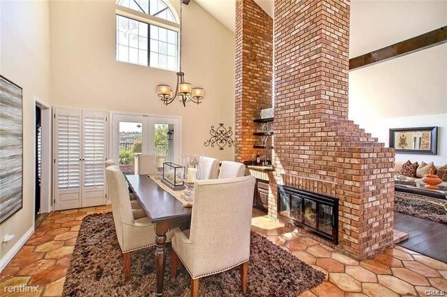 Building Photo - 4 br, 3 bath House - 28231 Tinajo