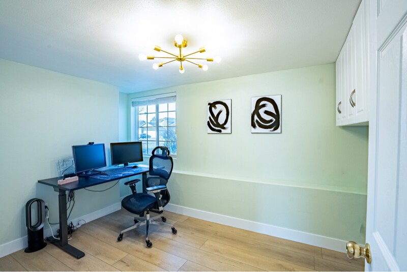 Building Photo - 24104 E Maxwell Ave