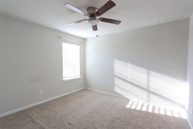 Building Photo - 5438 Atwood Cyn Ct