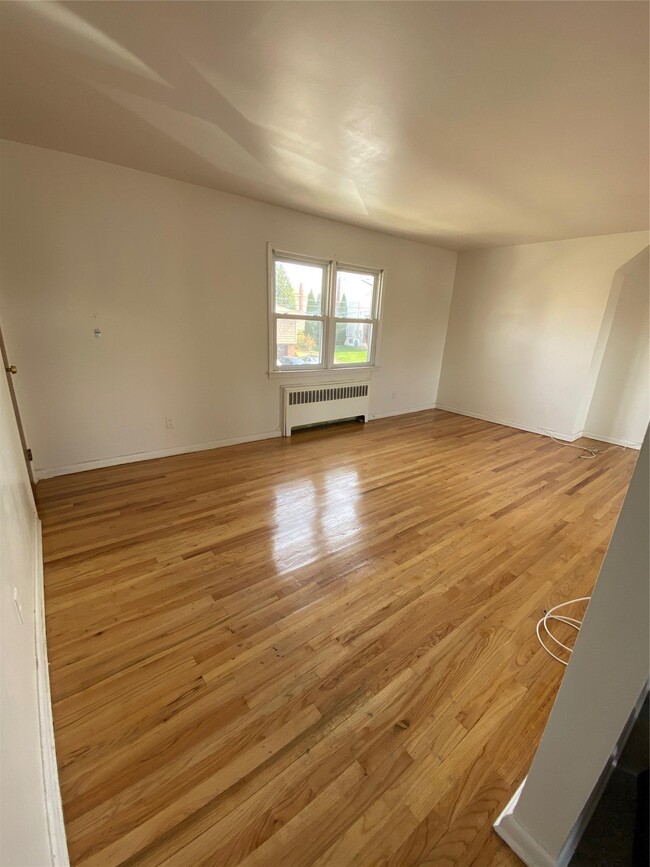 Building Photo - 232 Frederick Ave