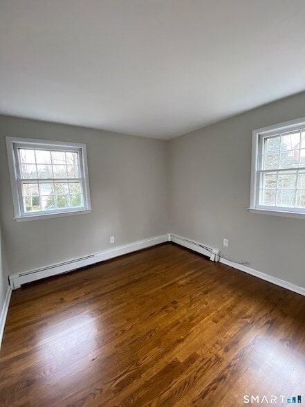 Building Photo - 135 Millport Ave