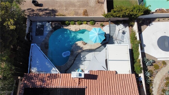 Building Photo - 9009 Feather River Ct