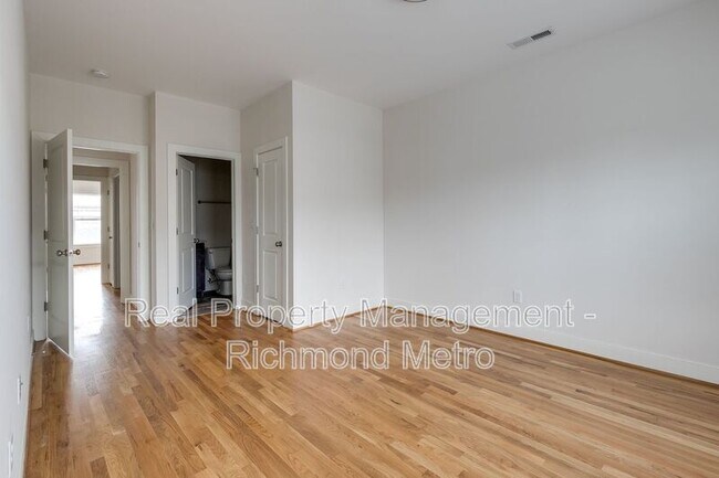 Building Photo - 1322 McDonough St