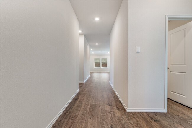 Building Photo - 4113 Turquoise Ave