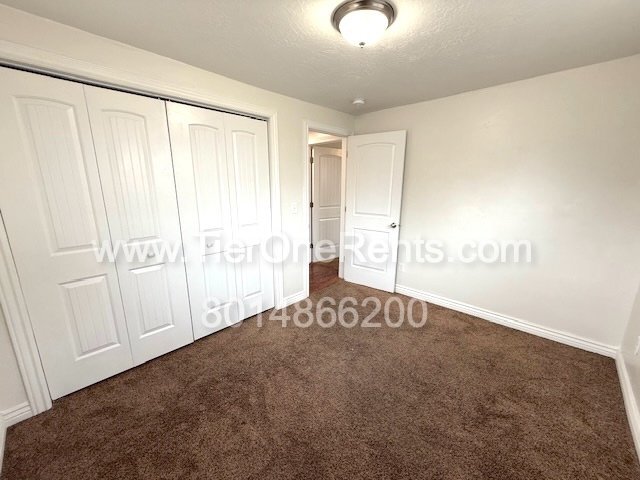 Building Photo - **MOVE IN SPECIAL** $500 off first month's rent!!