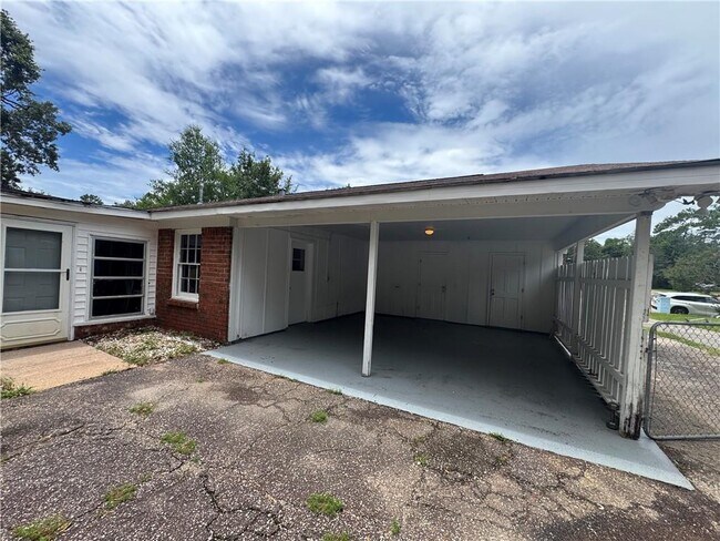 Building Photo - 1054 Gallen Ct