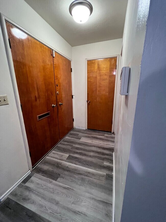 Building Photo - Well Located Home Near The University of T...