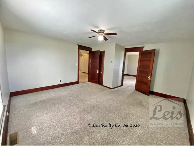 Building Photo - 2837 OH-47