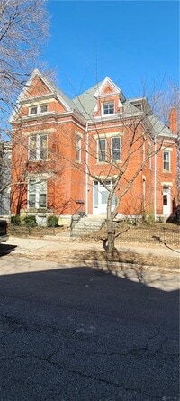 Building Photo - 59 Green St