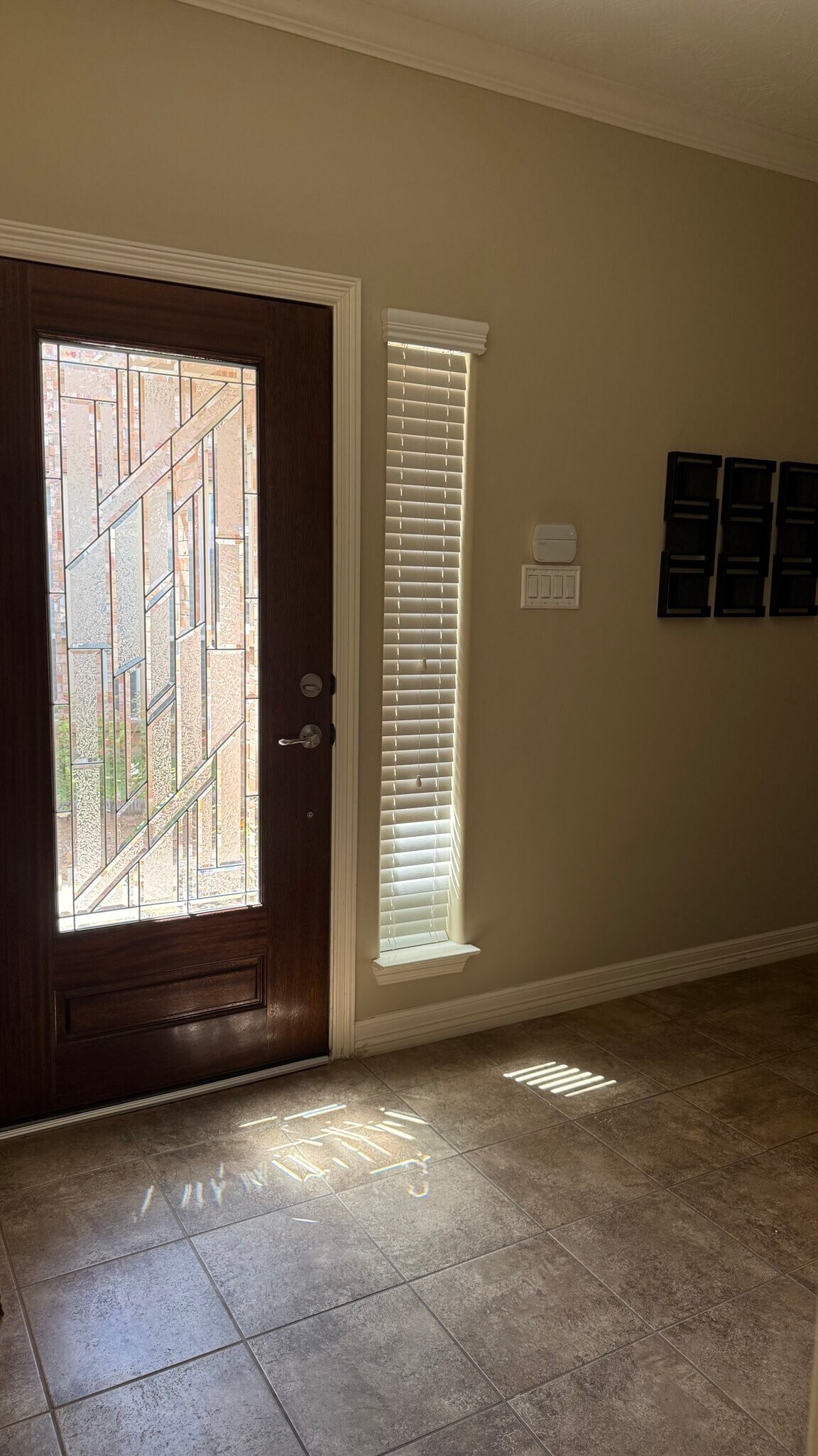 Building Photo - 4014 Waterford Ln