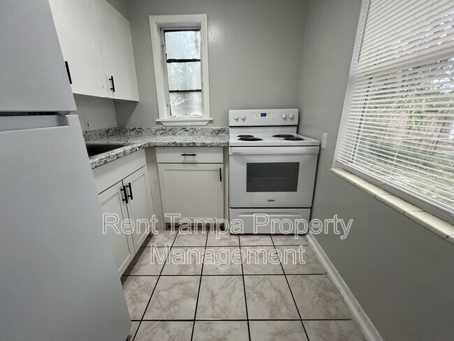 Building Photo - 4801 10th Ave S