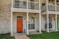Building Photo - 641 W 31st 1/2 St