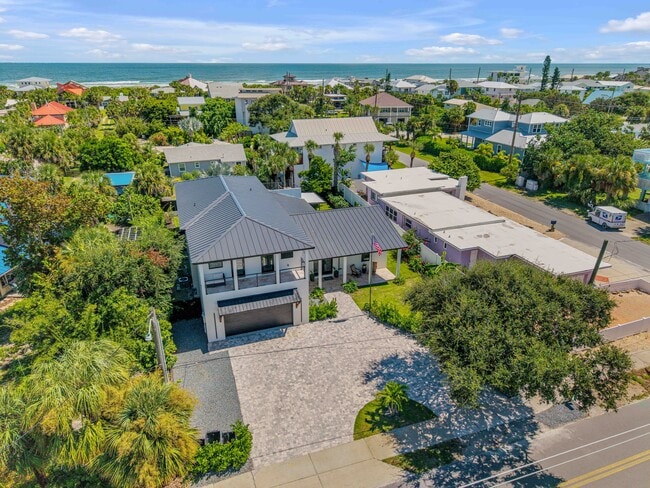 Building Photo - 1707 N Peninsula Ave