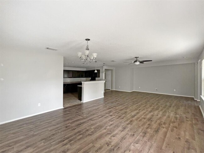 Building Photo - 2107 Outpost Dr