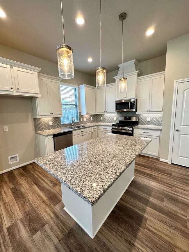 Building Photo - 16215 Northern Cardinal Ln