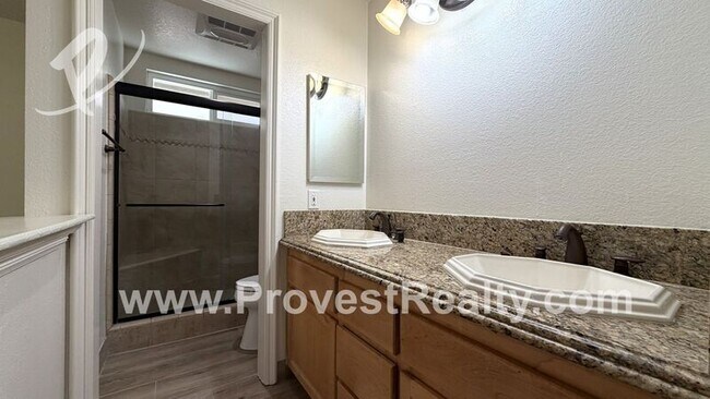 Building Photo - 13675 Ruby Cir