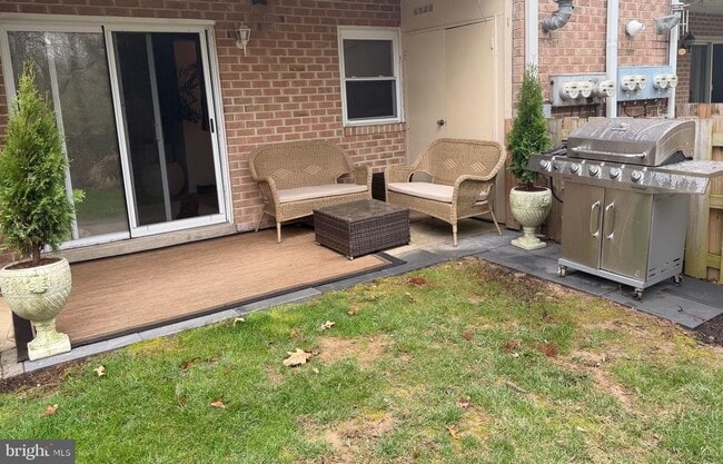 Building Photo - 103 Shannon Rd