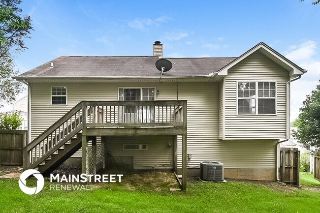 Building Photo - 1014 Lassiter Dr