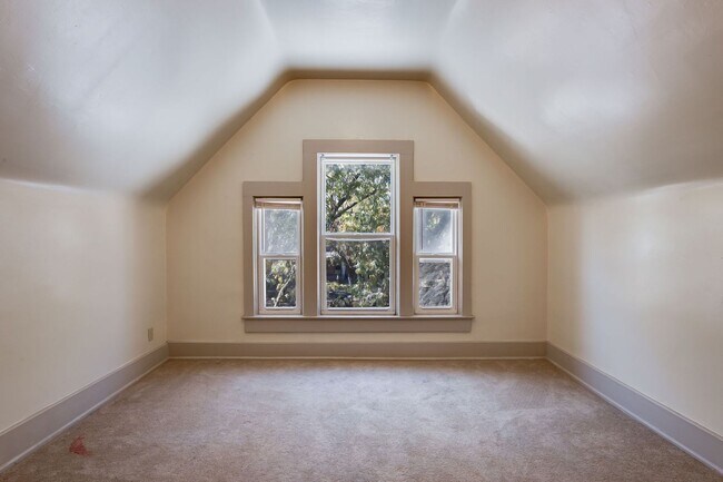 Building Photo - Charming 4-Bedroom, 2-Bathroom Home with Timeless Character