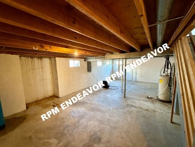 Building Photo - 1368 Deerfield Estates Dr