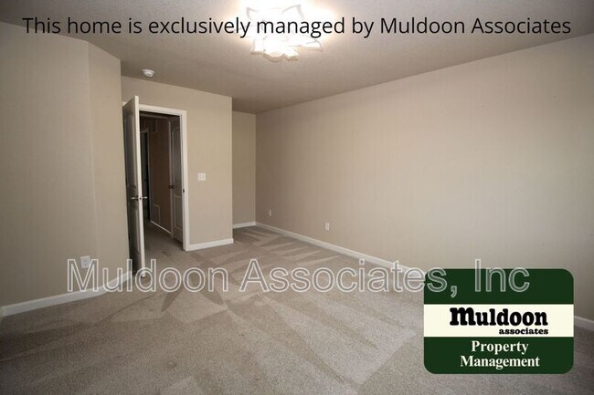 Building Photo - 954 Petra Heights