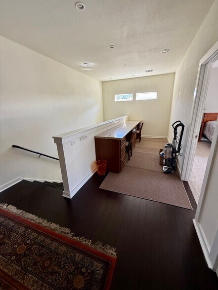 Building Photo - 972 Pebble Beach Rd