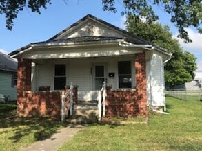 Building Photo - 2 Bedroom, 1 Bath