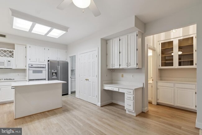 Building Photo - 4427 Brookside Dr