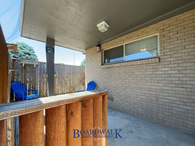 Building Photo - 325 Baird Cir