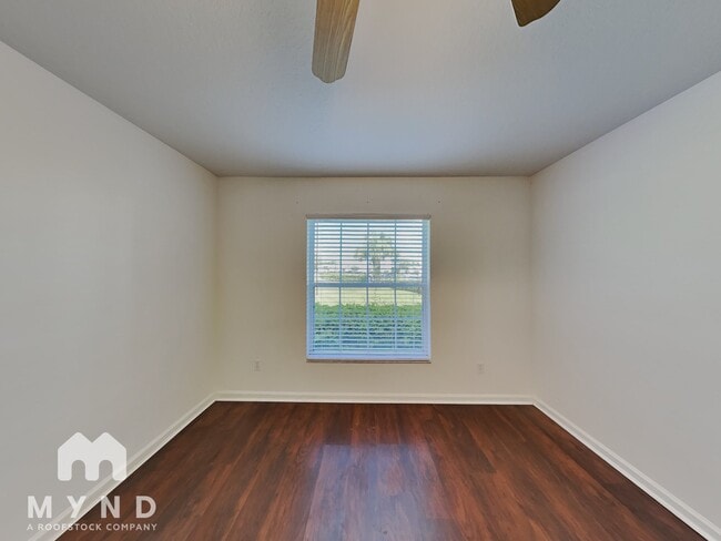 Building Photo - 3960 Southpointe Dr