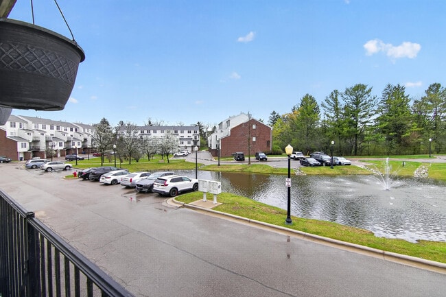 Building Photo - 1930 Lindsay Ln