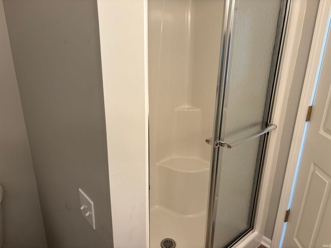 Building Photo - 1431 Shingle Oak Pointe