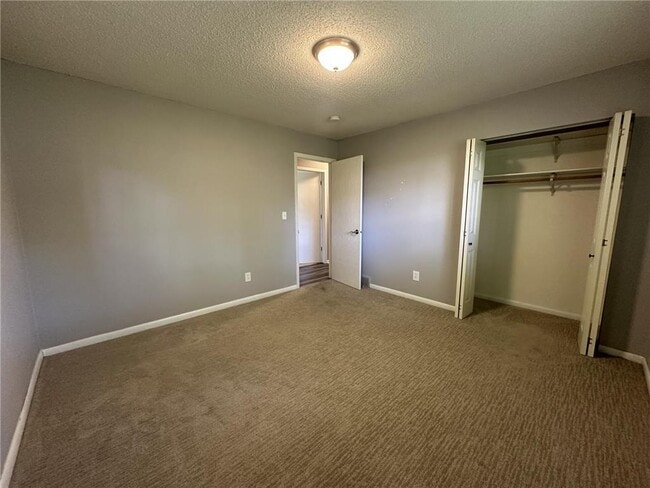 Building Photo - 16005 County Rd 6