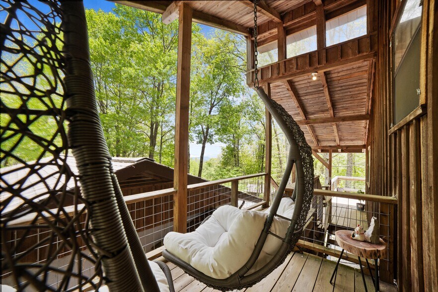 Building Photo - 65 Trapper Ln