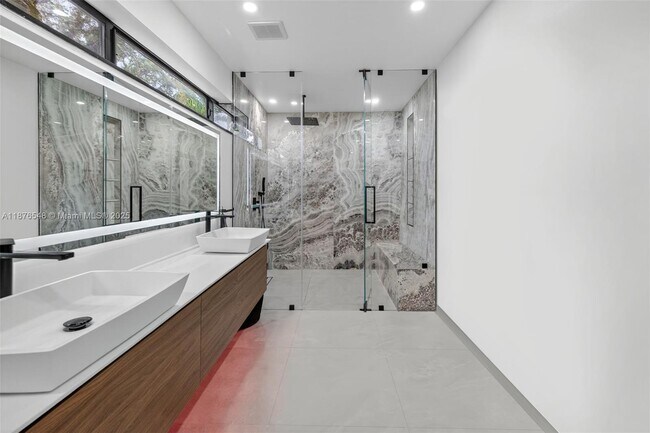 Building Photo - 3000 Riverland Rd