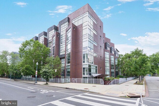 Building Photo - 2100 11th St NW