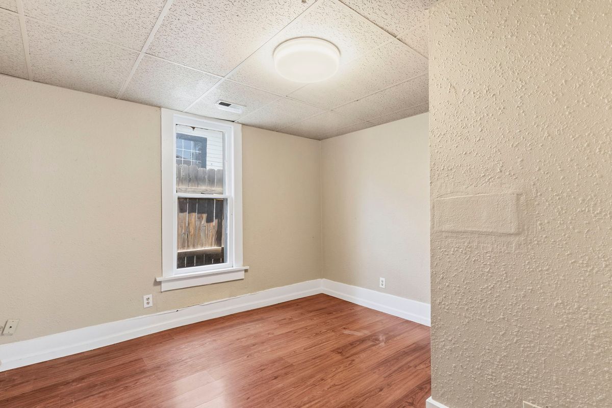 Building Photo - 312 N 24th St