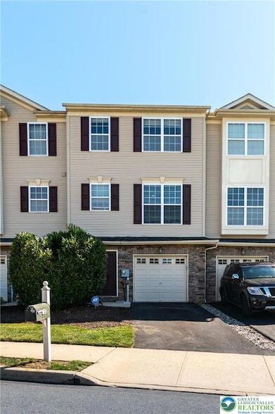 Primary Photo - 2512 Gila Dr