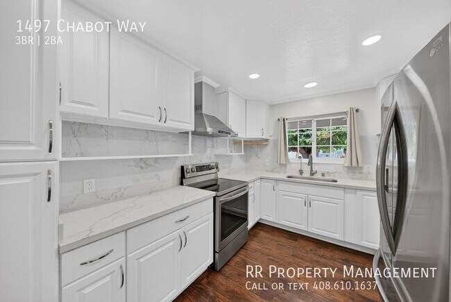 Building Photo - 1497 Chabot Way