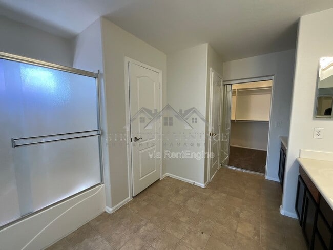 Building Photo - 16129 W Hilton Ave