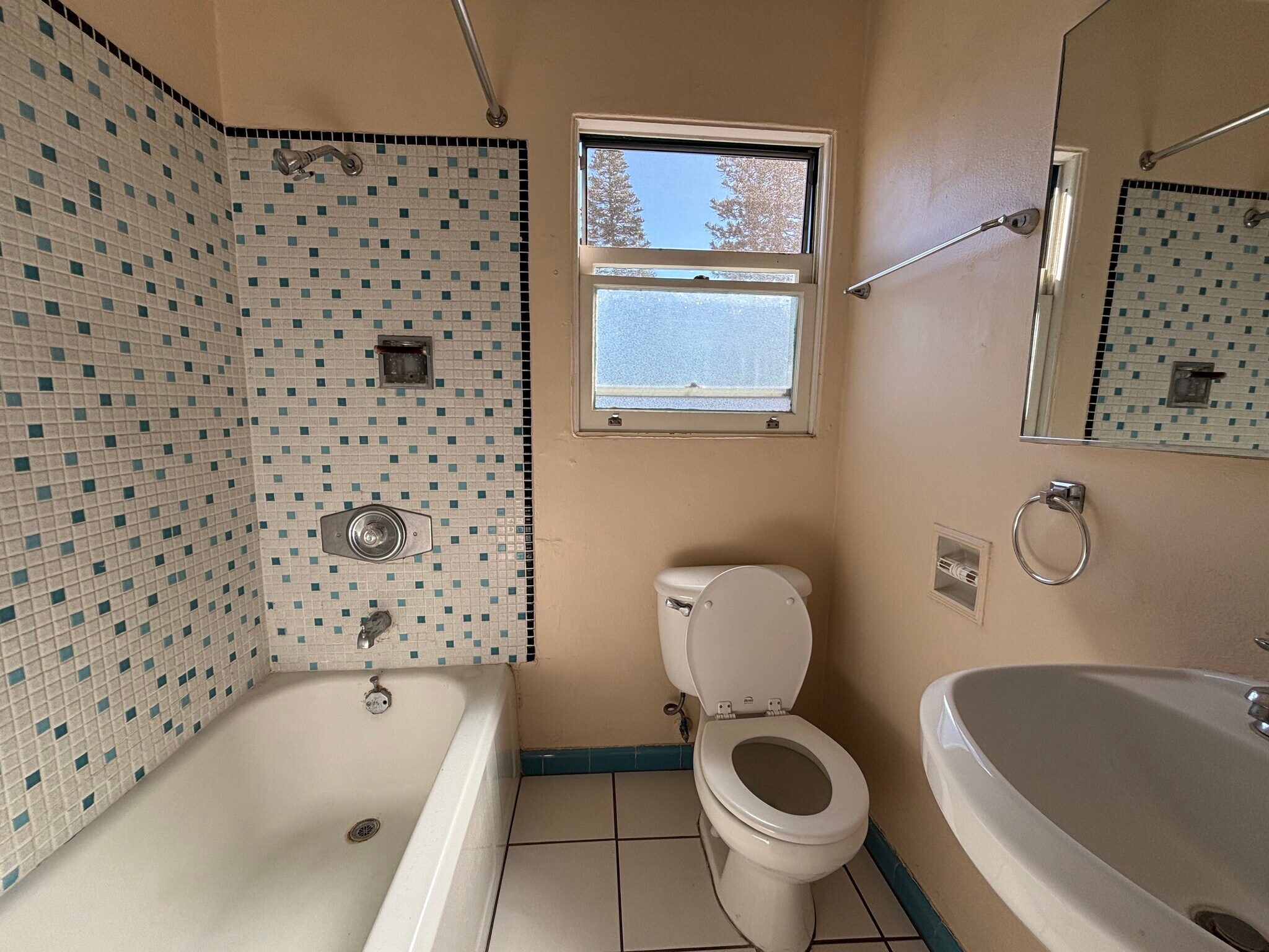 Building Photo - 2628 A St