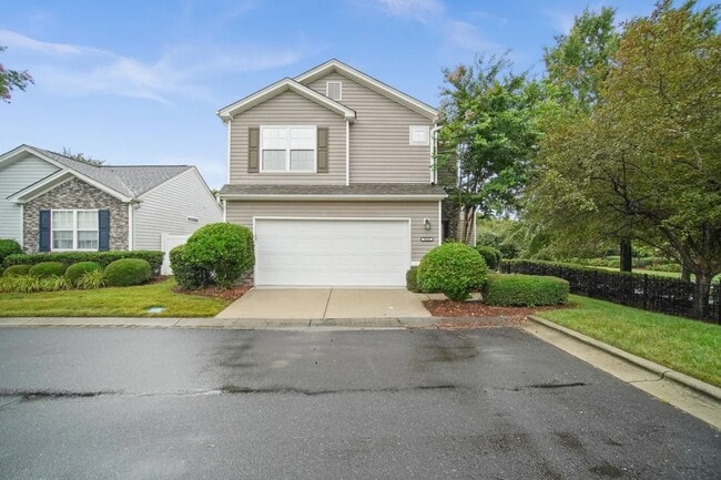 Building Photo - 9420 Meadowmont View Dr