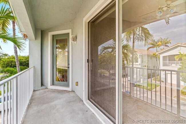 Building Photo - 3097 Laurel Ridge Cir